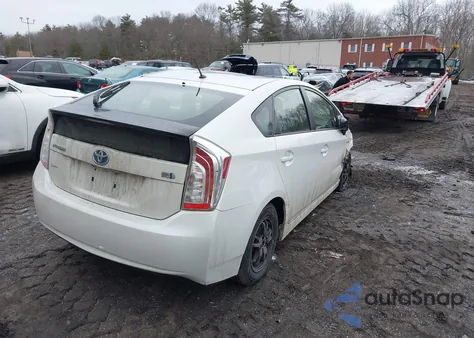 2013 Toyota Prius Two z USA, uszkodzony, nr VIN JTDKN3DU4D0349113